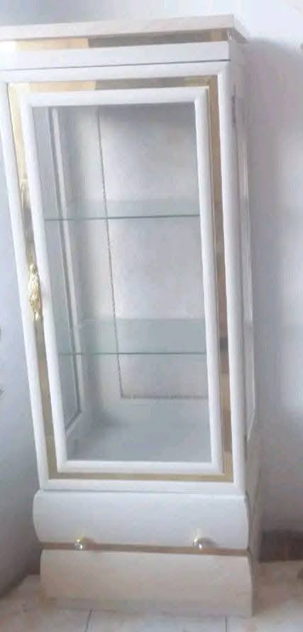 فرصه (تصفيه) للبيع مع بعض غرفه نوم مقبض كامله بمولل مع نيش دلفه مع غرفه اطفال ب بدولاب و  2 سرير 120سم  بالمولل بدون كمود ولا تسريحه كلهم بسعر 20 الف بس ؟ متاح شحن . والتواصل واتس للجادين فقط 01101402578


**إذا كنت صاحب هذا الإعلان وتريد حذفه لأي سبب، رجاءا أرسل رسالة إلى الدعم الفني**
