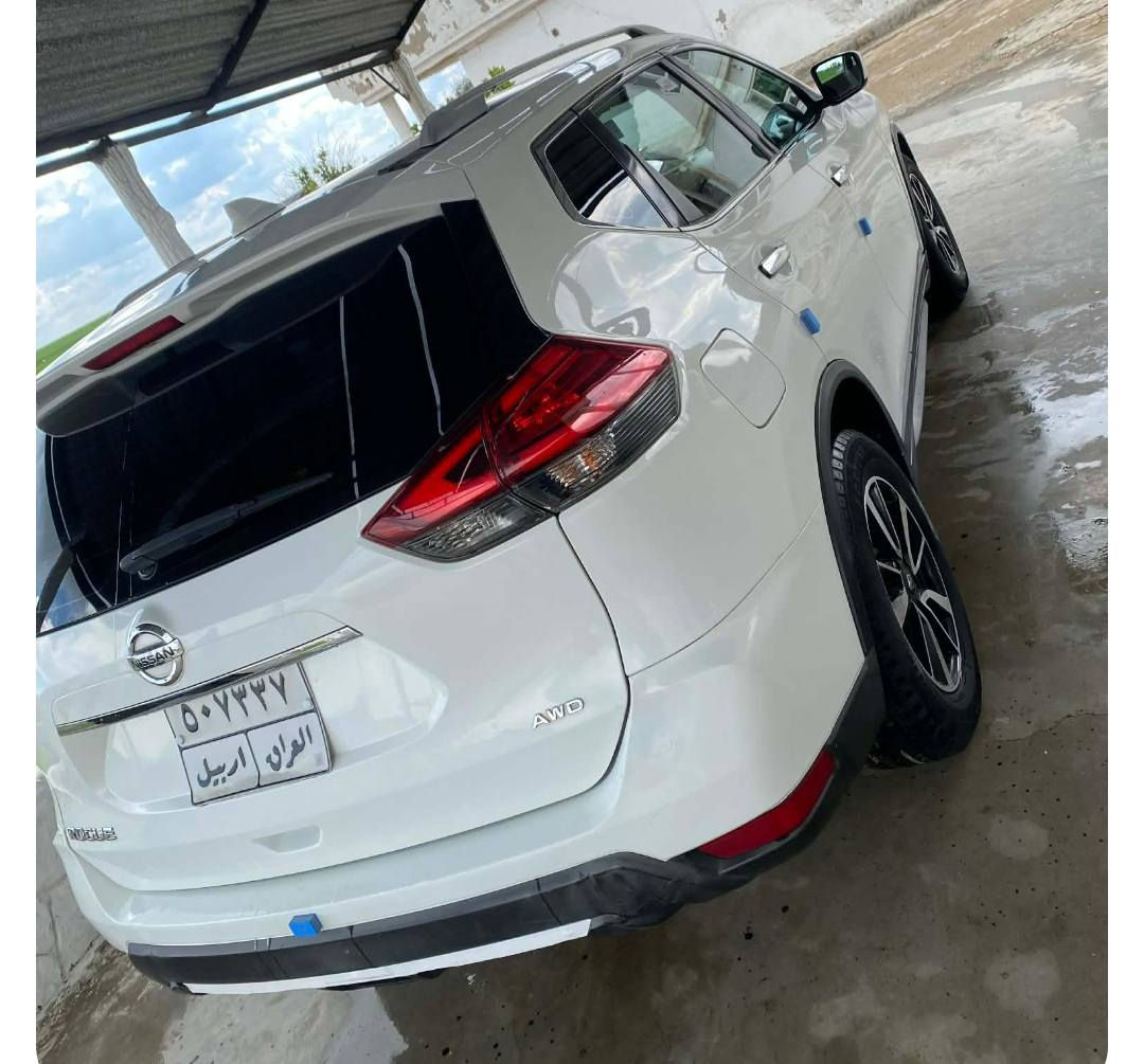 سلام عليكم  اخوان نيسان روج موديل 2017  Sتبل اكسل بوند جملخ صبغ شويه بيه داخل بدون تعديل بارد  مكان سيارة عقره تلفون *********** سعر 144
