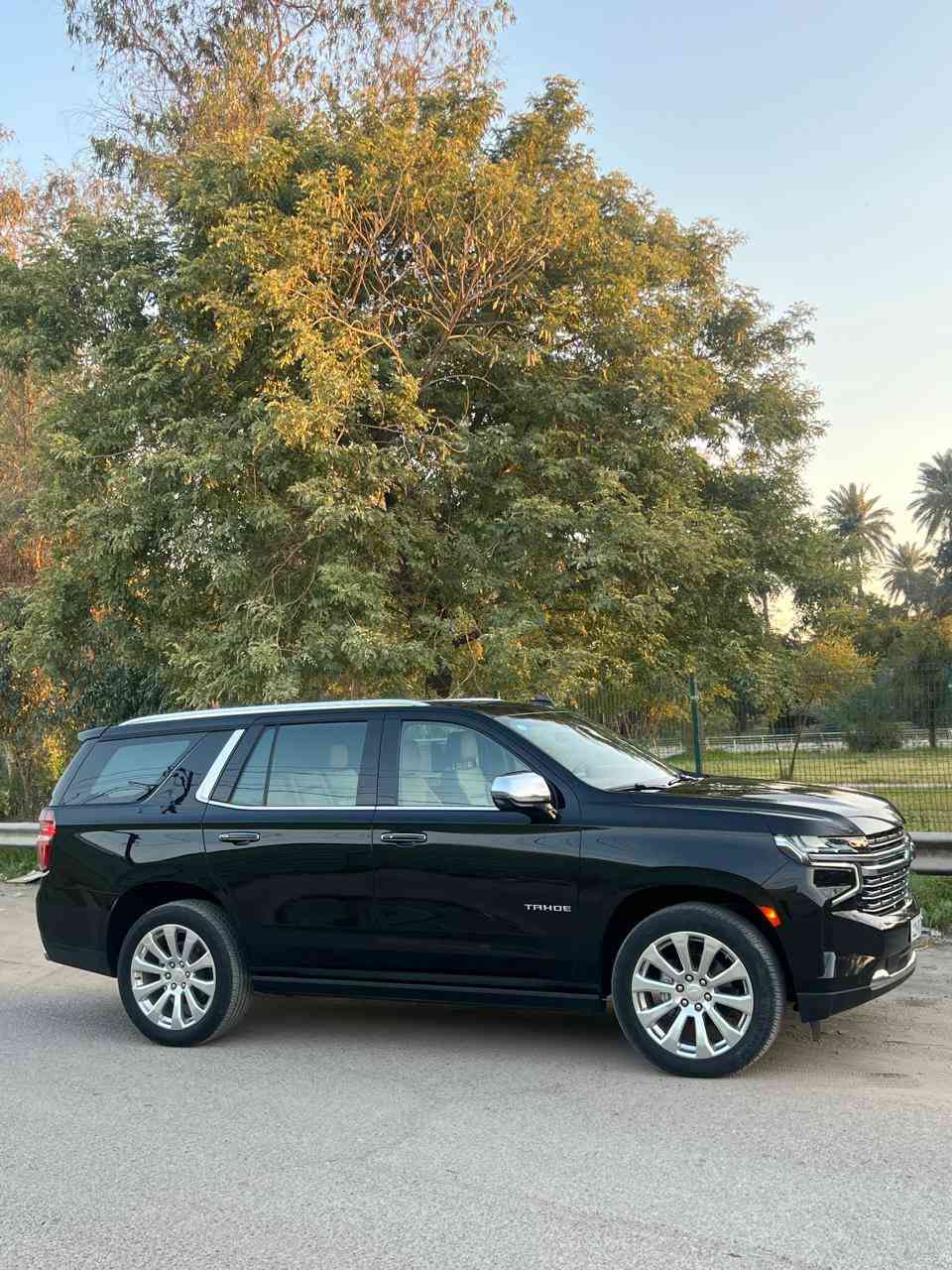 السلام عليكم تحية طيبة 
للبيع او المراوس 
شفروليت تاهو (2024) فئة بريمير
وارد: خليجي – وكالة المنصور
فول مواصفات 1/1
تشغيل عن بعد
فتحة بانوراما
نظام فورويل
كشنات كهربائية
رادار أمامي + مانع تصادم
رادار خلفي
داتاشو كبيرة
تدفئة وتبريد للكشنات
جكات + وضعيات قيادة (مود)
شاشات خلفية كبيرة
حساسات أمامية وخلفية
كاميرات 360° دوارة
وباقي المواصفات المعروفة
مكفولة كفالة عامة من الصبغ والبارد
السعر / 57500 $ وبيه مجال
الاستفسار / ***********
مكان السيارة / بغداد
