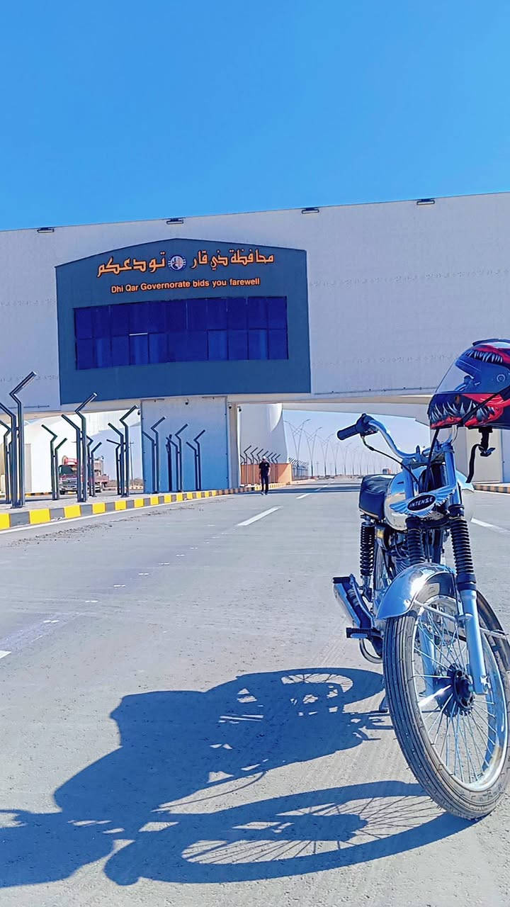 تعمير يوم 10 رمضان
اليوم اله ثالث دراجه تعمير بيدي من البرغي للبرغي بس الخوذه مو وياه ب 775 أو بيه مجال قليل كلش كلك كلك كلك  مكاني سوق شيوخ رقمي ***********
