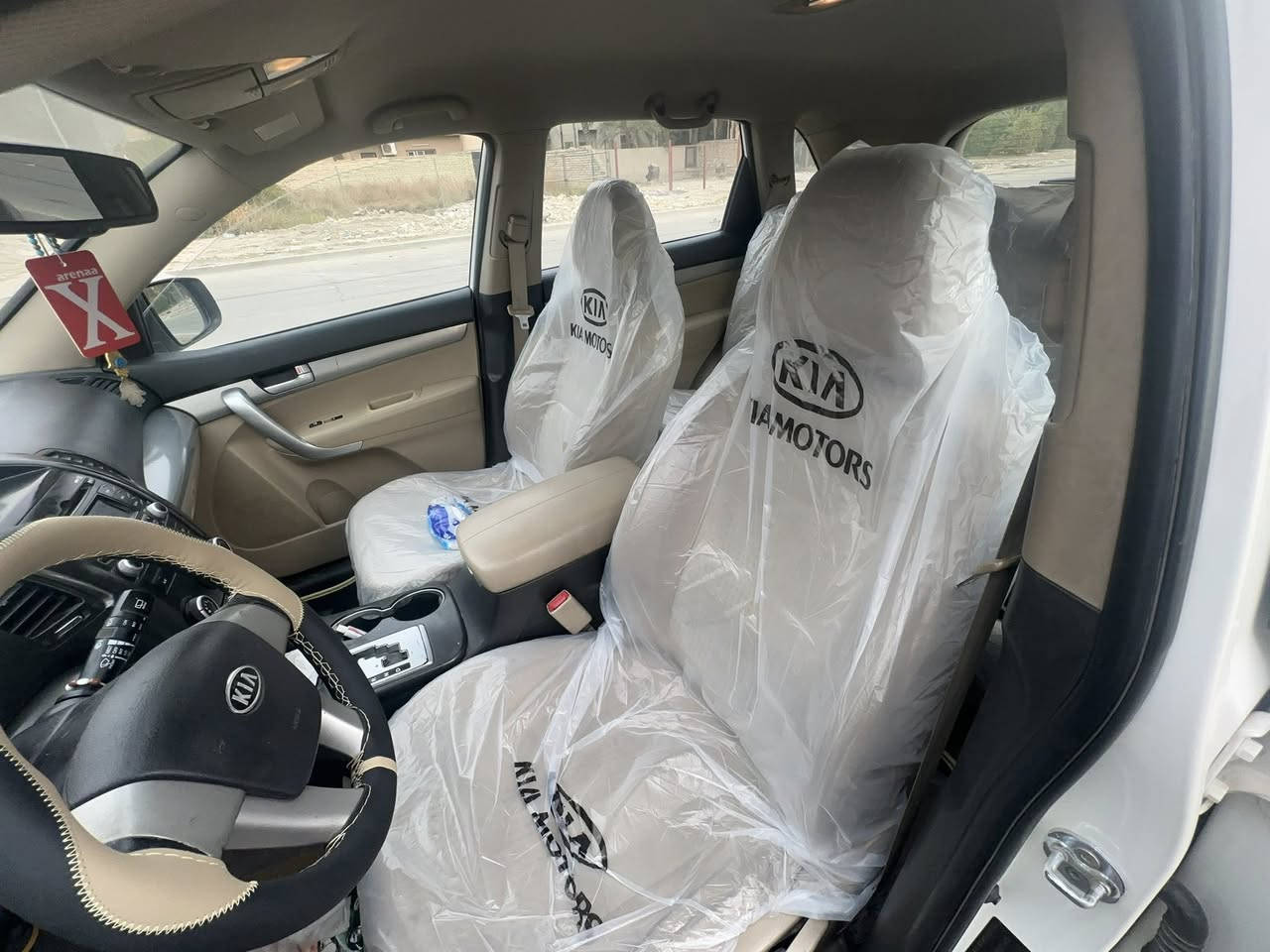 السلام عليكم 
للبيع او مراوس بتوسان او سورنتو حديث 
موديل 2012
سياره جديده ونظيفه 
رقم شمالي سنويه 2028
ماشيه 178حقيقي كيلو 
السعر 135وبيها مجال اكيد 
***********ومتوفر ايضا واست اب
