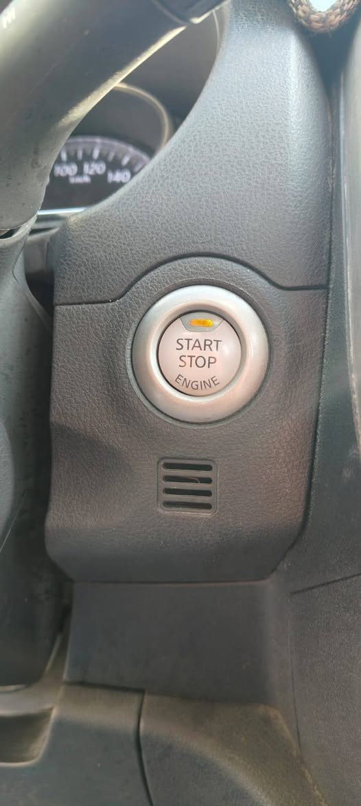 🚗 للبيع – Nissan صني 2023
نوع السيارة: نيسان صني
الموديل: 2023
اللون: أبيض
الممشى: 46,000 كم
المواصفات:
فول مواصفات
بصمة تشغيل
مرايا شفط
تبريد شاشة
عداد ليزري
يدات نيكل
ويل كب
الحالة: نظيفة جداً، مكفولة عمامة من كل شيء
رقم شمالي – بسم شركة
السعر: 13,500$ قابل للتفاوض بالمعقول
📍الموقع: الحلة
📞 رقم صاحب السيارة: ***********
