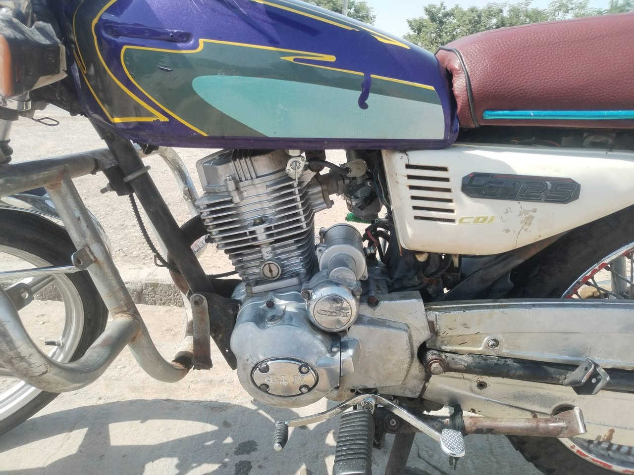 السلام عليكم
اخوان دراجه للبيع او مراوس شعندك نزلل
الدراجه كلك كلك كلك
خاص مارد اتصل ***********
