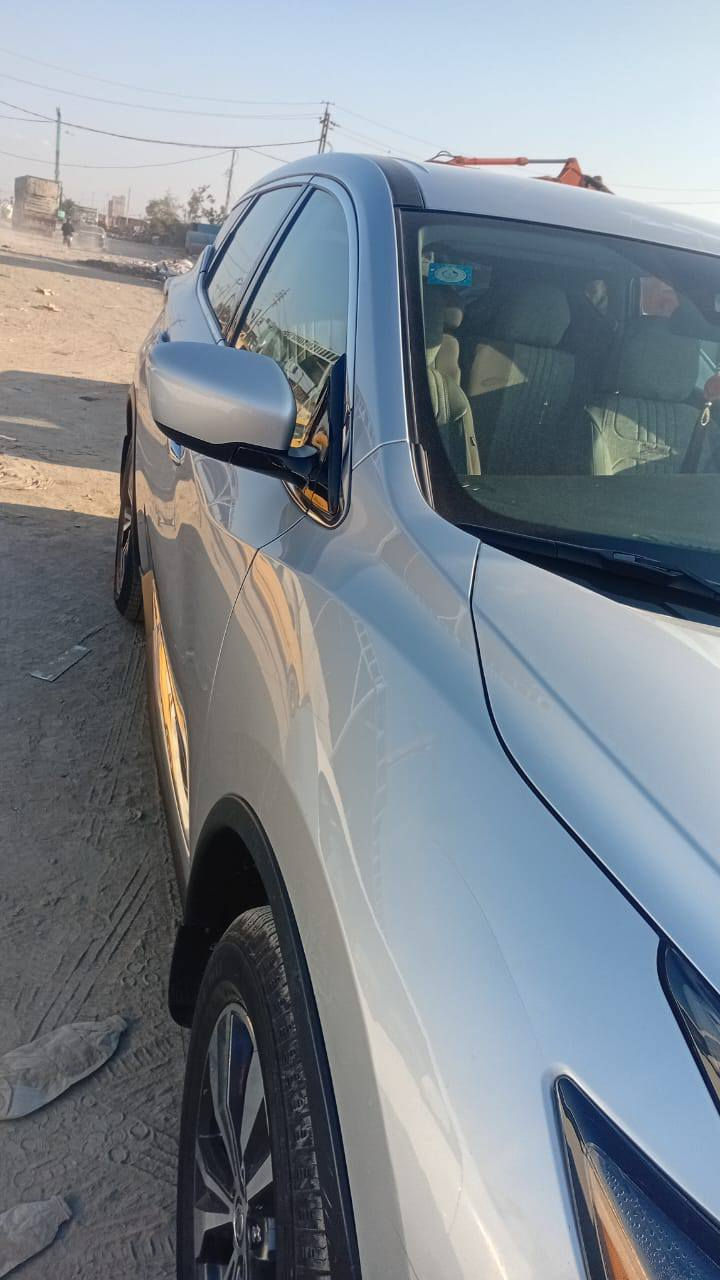 سلام عليكم نيسان بيرانو سياره موديل 2021 فول سياره بصمه جلد قطعتين تبريد سياره مكفوله من شخط نضافه فول رقم بغداد رعي سياره كربلاء تحويل مباشر  مكان سياره كربلاء رقم صاحب سياره ***********مكلف بل نشر ما متواجد بل فيس
