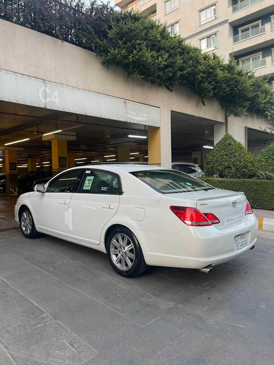 ئەڤەلۆن ٢٠٠٧ پێشو پشت کەپسە 
موسو براوەیە لێزەرە
لیمیتید 
سەیراکە زۆر خاوێنە زۆر پاکە
ربع مەسروفی تیدا نیە مالێ خۆمانە 
فول فولە پەردەیە
 بەسمەیە 
کوشن هیتەرە
سلایدە 
تایەو ویلی تازەیە
سعریشی ٧٣
***********
ئەگەر موشتەری نی سەرمان مەهێشینە السليمانية, العراق
