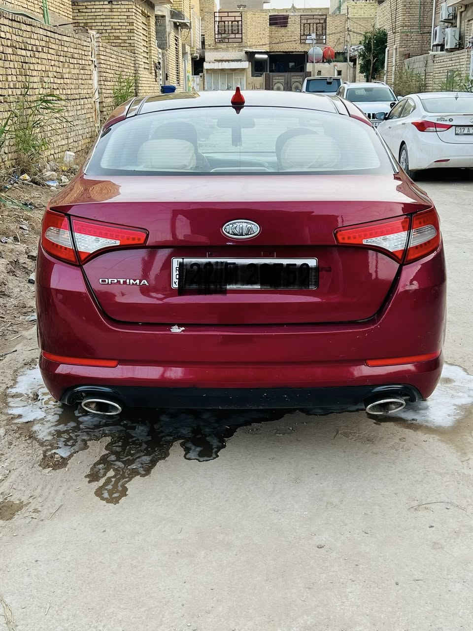 كيا اوبتما 2013 خليجي دخول جديد كارتون 
كصة جنطة شغل باجات متوم ارقام وسنويه طبق الاصل إنكليزي مكينه دوش كفاله كارتون 
سقف بنوراما طكتين تبريد ثلج دواخل بيجي كشنات جلد حداديه 100/100 تخم تاير توني شاده نظام قياده ايكو 
مثبت سرعه كهربائيات شغاله من الطول لطول 
سياره جاهزه على آخر حبايه 
السعر 48 وبيه مجال 
مكان الشطرة ***********
