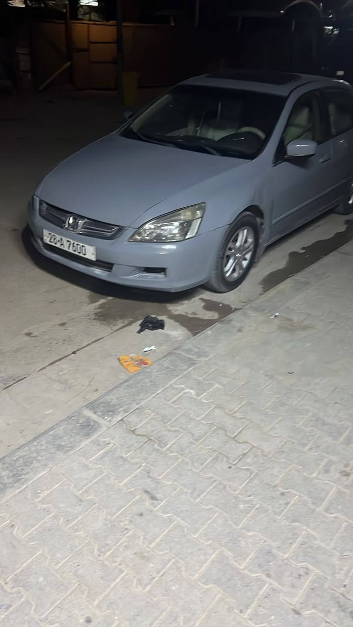 هوندا
اكورد ياباني 2007
محرك وگير حاويه جاهزه بالنجف الاشرف 39 بيها مجال 
*********** النجف, العراق
