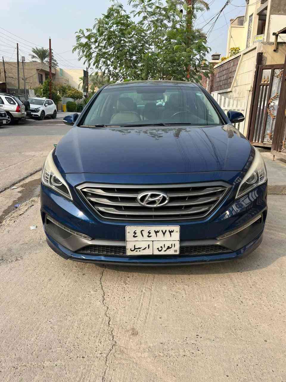 سلام عليكم Hondai Sonata 2016 فول 1/1امريكيه ضربته جاملغ وباب خلفي فقط ماشيه 99 فول لمتتد السعر 130وبيه مجال انشاء الله   مكاني الكرخ العامريه رقم الهاتف ***********
