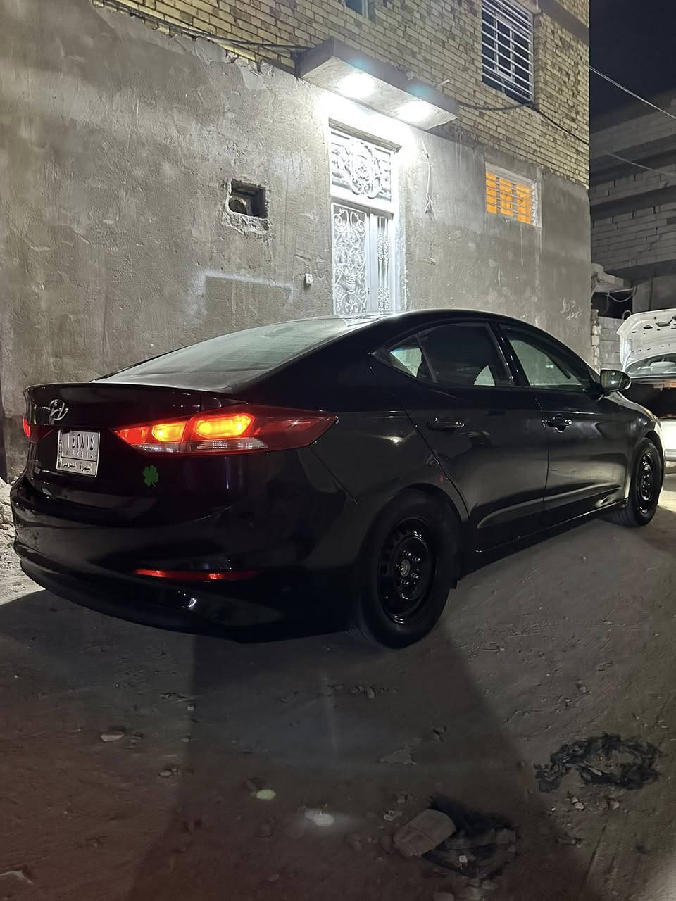 سلام عليكم الانتره (كير عادي) 2018 كفاله
حادثه بس بنيد 
تخم تاير جديد 
دوشمه 
لسياره ما ناقصه برغي كبل للشارع 
رقم.(***********)
السعر(110)بيه مجال 
📍البصره لزبير
