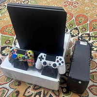 بلي4 لبيع مع جميع ملحقات 300لف وبي مجال وتساب07751151344