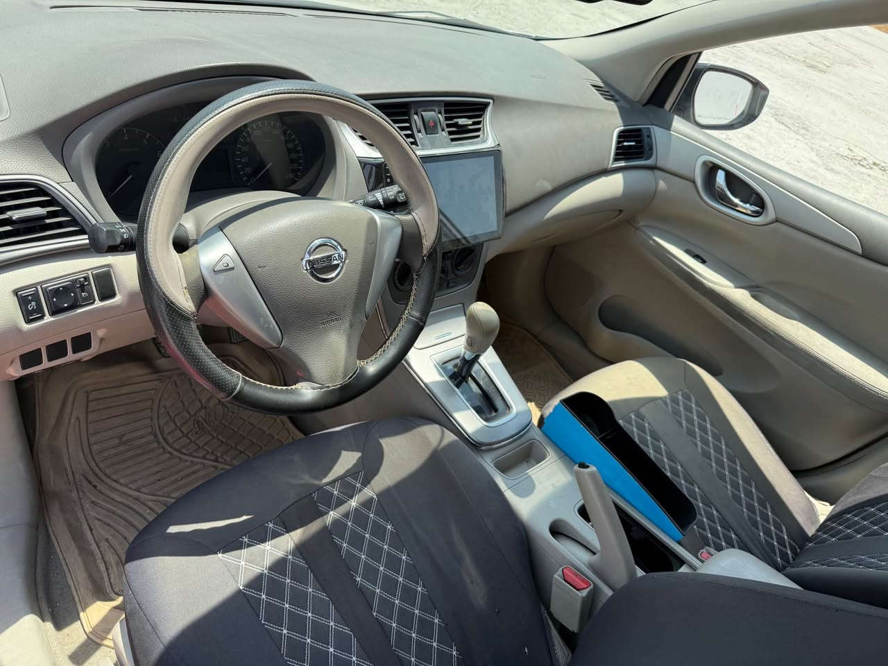 نیسان تیدا مۆدیل ٢٠١٤ گیرو مەکینە کارەبای بەشەرت دەعامی لۆ دەعامی بەشەرت بەناوی خۆمانە وەکالە پەنجە مۆر بەشەرت ٣ وەرەقەی غرامە لەسەرە پاش مەعمەلە بگیرەوە 
٣ پەلەی زۆر بجوکی بۆیاغە بەبی دەعم ماشاللەی دەویت یەک دەستە سەیارەکە زۆر خاوین مایتەوە
91 وەرەقەو مەجالیکی برایانە 🧿 أربيل, العراق


**إذا كنت صاحب هذا الإعلان وتريد حذفه لأي سبب، رجاءا أرسل رسالة إلى الدعم الفني**