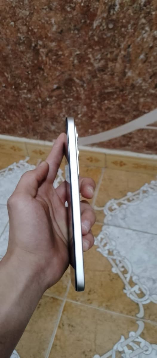 ريدمي 15 ذاكره 256 جهاز نضيف بعده ع وضع الشركه مستخدم ٣ ايام فقط للبيع او مراوس حسب القناعه للاستفسار واتساب *********** أو خاص

