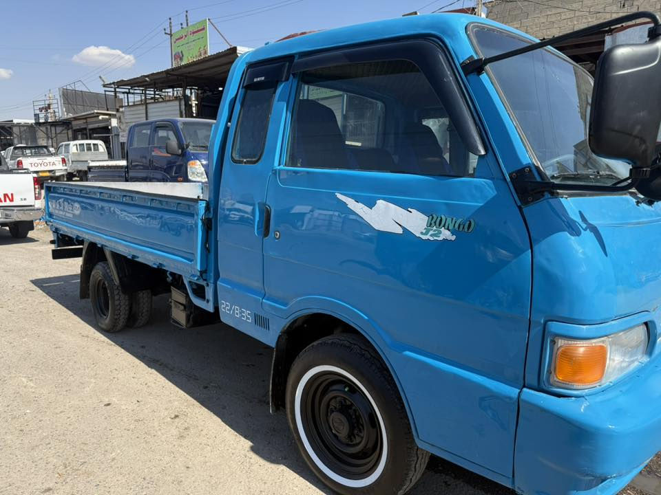 سلام عليكم كيا حمل مديل 96 رقم بغداد بسمي سنويه جديده السياره مكفوله كفاله عامه من الصبغ عده البدي لجماله تخم تاير جديده هسه شادهن السعر 60 او بيهه مجال شي بصيط مكان السياره بغداد ***********
