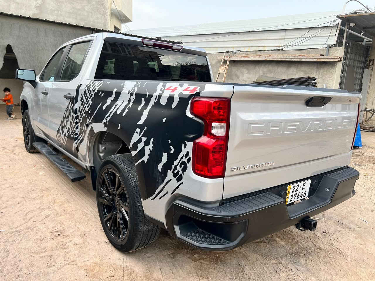 السلام عليكم
سلفارادو للبيع موديل22
السعر290
للاستفسار***********
