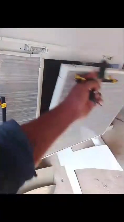 سنك متر ونص  مرمر اصليه  سعر 140 
عنوان جزيره باب الهوى يوجد توصيل


**إذا كنت صاحب هذا الإعلان وتريد حذفه لأي سبب، رجاءا أرسل رسالة إلى الدعم الفني**