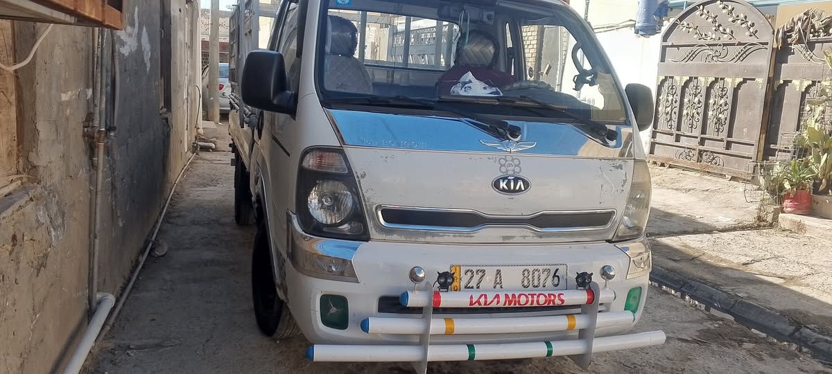 سلام عليكم 
كيا مديل 13 ذي قار مشروع وطني مكفوله من الضربه والصبغ عدا التكحيل تبيرد شغال سويج ريموند تخم تاير كامره اماميه خلفيه مكاني واسط قضاء الموفقيه السعر 93/ ***********
***********
