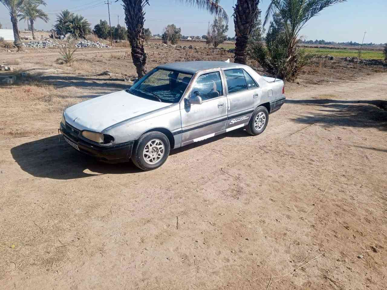 السلام عليكم سوناتا وان  موديل 92 سياره بلاديه فقط بها جراد سياره محرك وكير وتخم تاير كهربائيات كلها شغاله سنويه لل 30 رقم انبار بسمي ترايك 180 تحويل مباشر مكاني بغداد الرضوانيه قطاع زراعي  السعر 23 وبيها مجال رقم *********** بي واتساب وافق مدير الكروب
