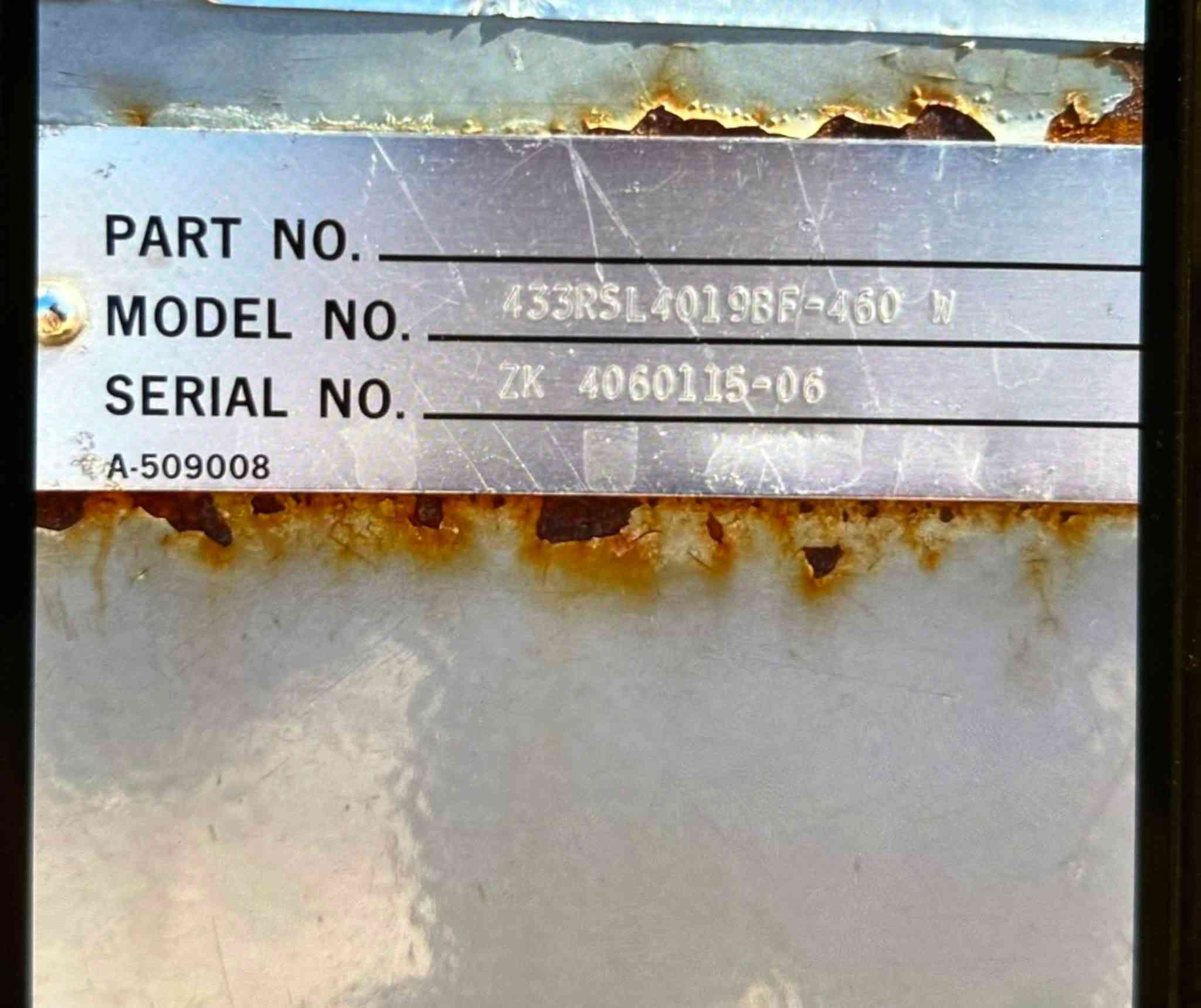 السلام عليكم من رخصة الادمن مولد كمنز 6 سلندر 14 لتر راس التوليد بريطاني 345KV حقيقي جديد غير مستعمل زيرو صبغ بلادي وارد اوربي للاستفسار عالرقم ***********
