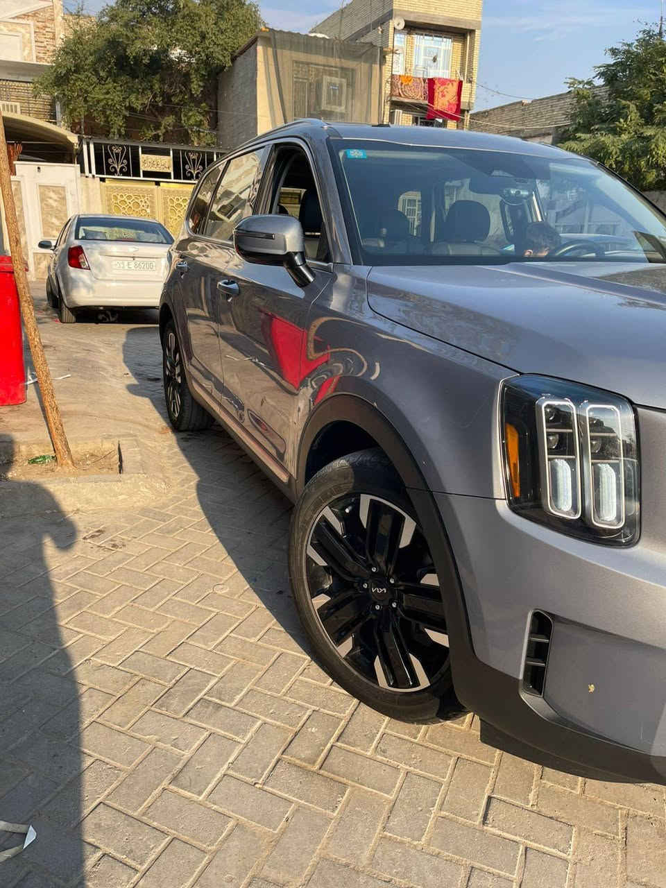 الله يطرحلنا بيهن الخير والبركه ان شاء الله
الحلال للبيع ان شاء الله
kia telluride sx 2023
السعر 280ورقه وبيها مجال وتددللون عليه❤️
  حادثها سطحي من فوك جاملغ وبنيد من جهه السايق
صور الحادث مرفقه
ارخص تيلورايد بالسوك
 سياره حادثها حلو تبارك الرحمن 
ماشيه قليل
sxاعلى فئه بالتيلورايد
سياره على ايدي مصلحه
ابيعلكم السياره واشتري بيها محبتكم ❤️
اياد السامرائي
0773 663 5302
رابط صفحتي ع الفيس بوك
https://www.facebook.com/share/1DWR7YU24E/
