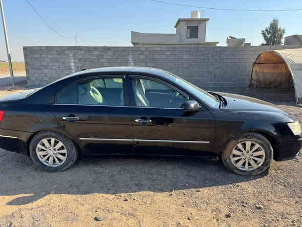 سوناته 2008محدث2010داخل خارج رقم نينوى بسمي سياره جاهزه مجهزه من كلشي ما اتريد مصرف محرك سته3300جديد مال كصه تواير جدد بيها جاملغ صبغ وبيها تبديل باب لو بابين السعر 95وجال بسيط الاستفسار الاتصال على الرقم ***********
