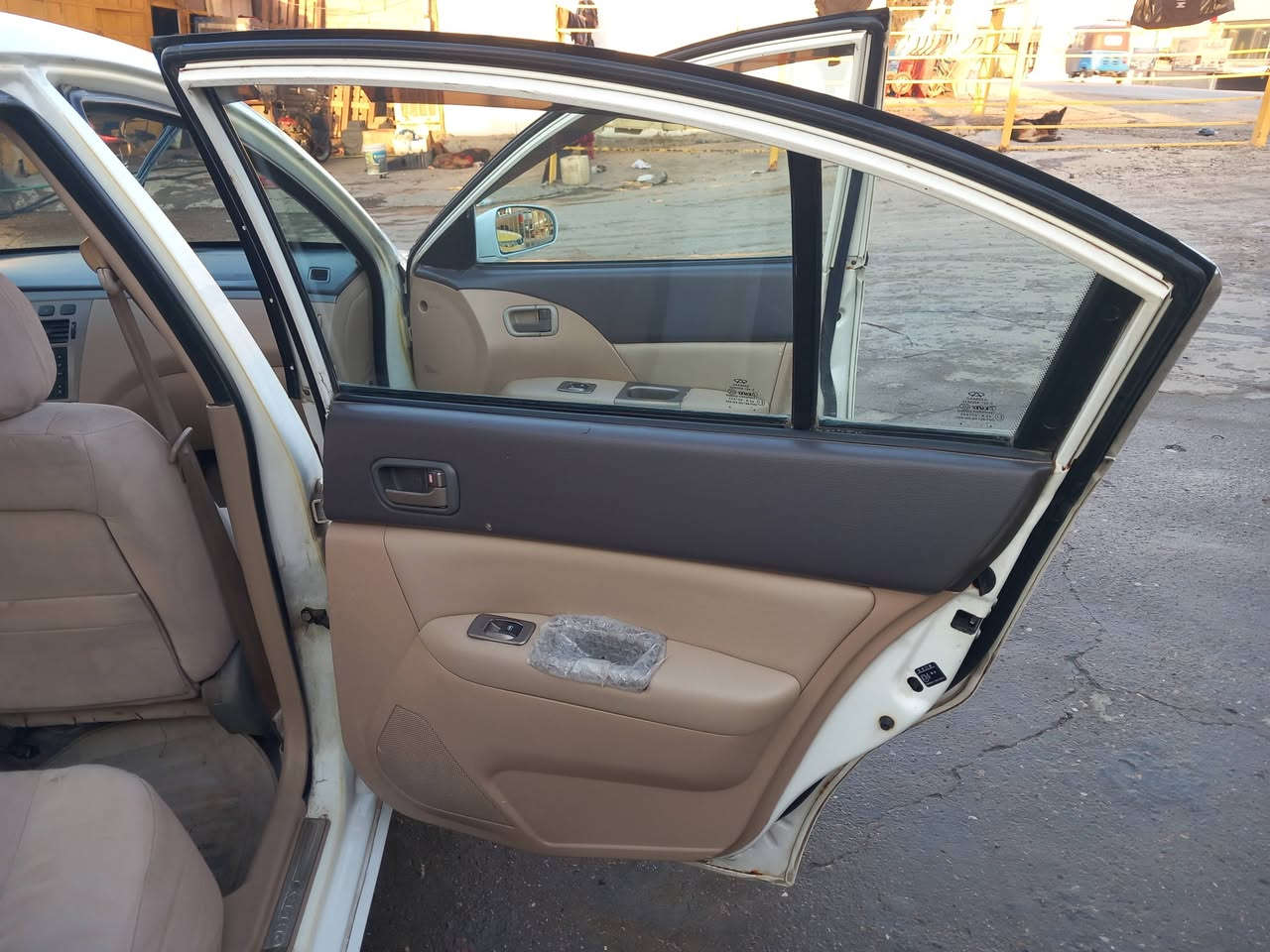 السلام عليكم شيري اي فايف موديل 2012 الدورة الاثوريين 44$
***********
