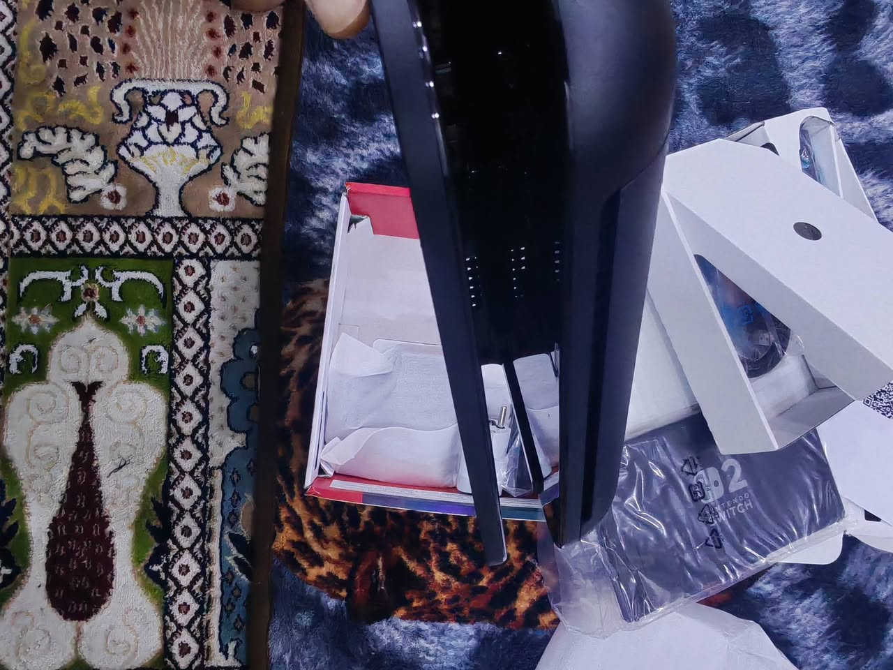 إخوان هذا، طلعلي بالامزون جديد لوك شكد يسوة.. للبيع ***********  واتساب
