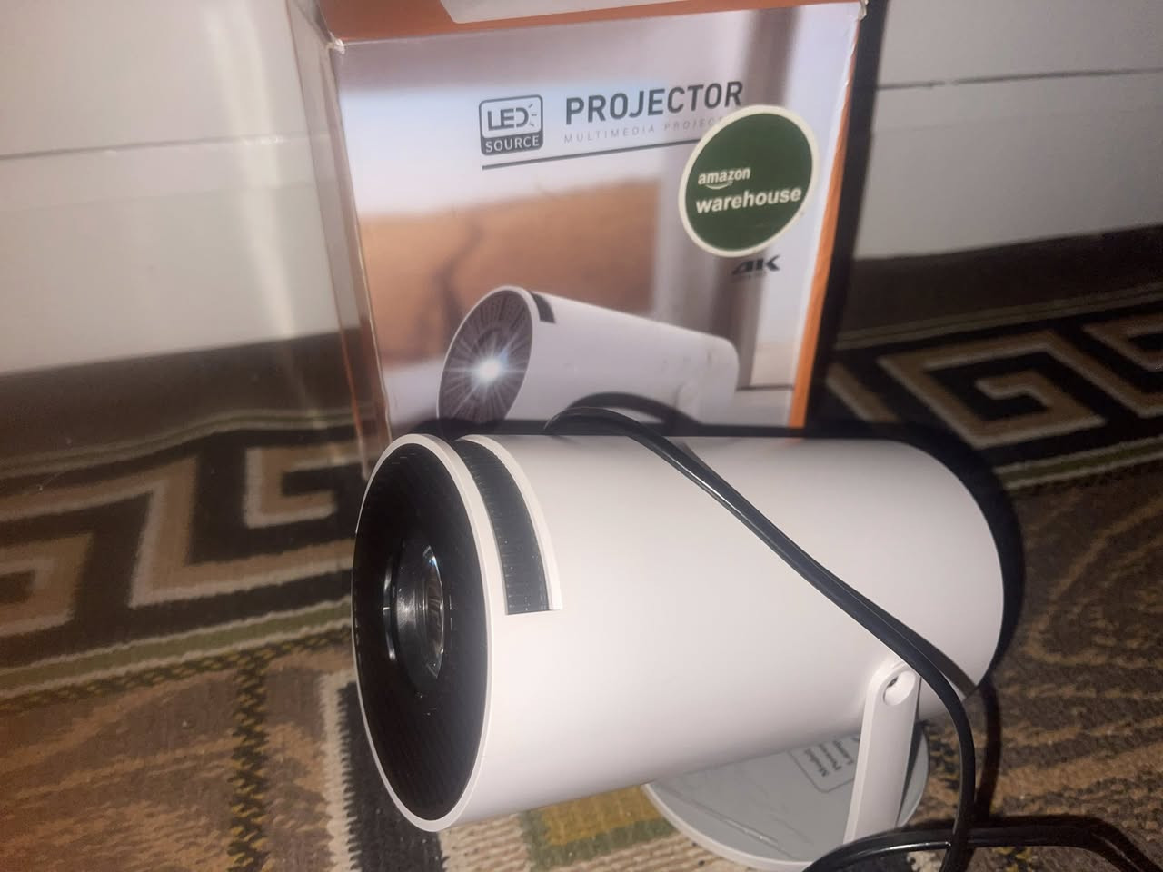 داتاشو  LED ، amazon 🥇

HY 300 

شاشە العرض کبیر 

دقە 4k

صوتە عالیە و واضحە 

یربط علی تلفون و کل اجهزات بطریقە مباشر بدون کیبل 

نضام اندروید بیها کوکل و یوتیوب و نیتفلیکس و شترید تنزل بیە 

مستعمل لاکن کلش جدید ✨ 

انطوني سعر 🌹


**إذا كنت صاحب هذا الإعلان وتريد حذفه لأي سبب، رجاءا أرسل رسالة إلى الدعم الفني**