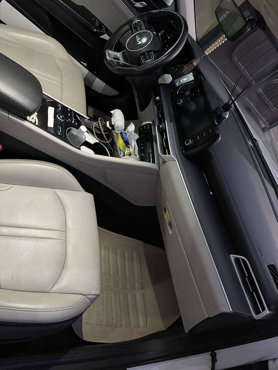 سلام عليكم
كيا 5 موديل( 2022) 
واحد على واحد فول مواصفات
مكفوله من اي ضربه  
سياره ماشيه ( 126 ) 
سعرها 210$قفل 
رقم اربيل بسم شركه 
(‭0787 184 7315‬)  بي واتساب
