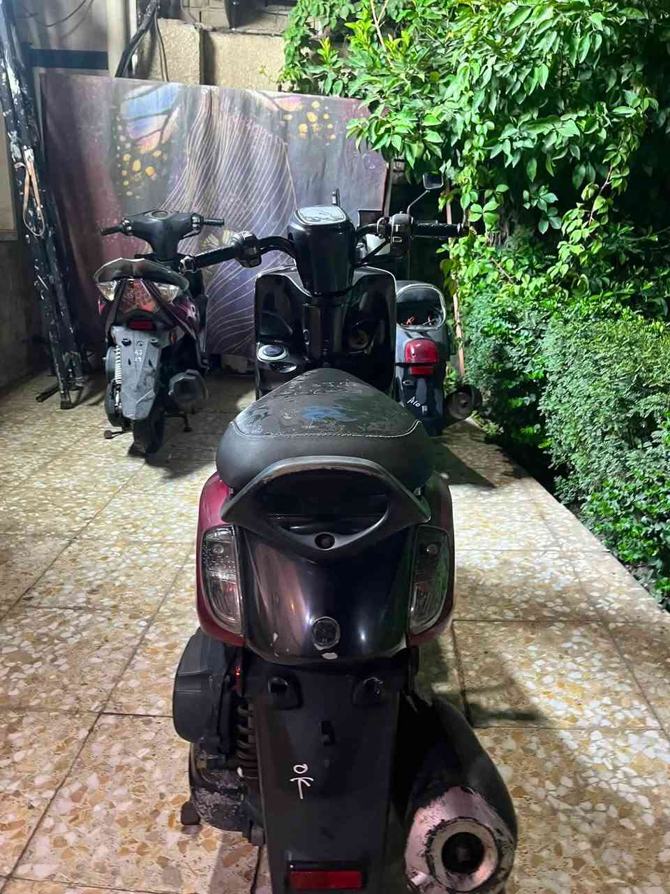 للبيع بوليس حديث
وليس حديث مال رمبه للبيع الدراجه مال معرض مو مال شارع كفاله عامه نضافه 100/100 كفاله من الزلغ لونين الكفر شكل و الدواخل شكل لبيع سعر 1250 وبيها مجال بسيط للشراي ***********  مكاني كاظميه
