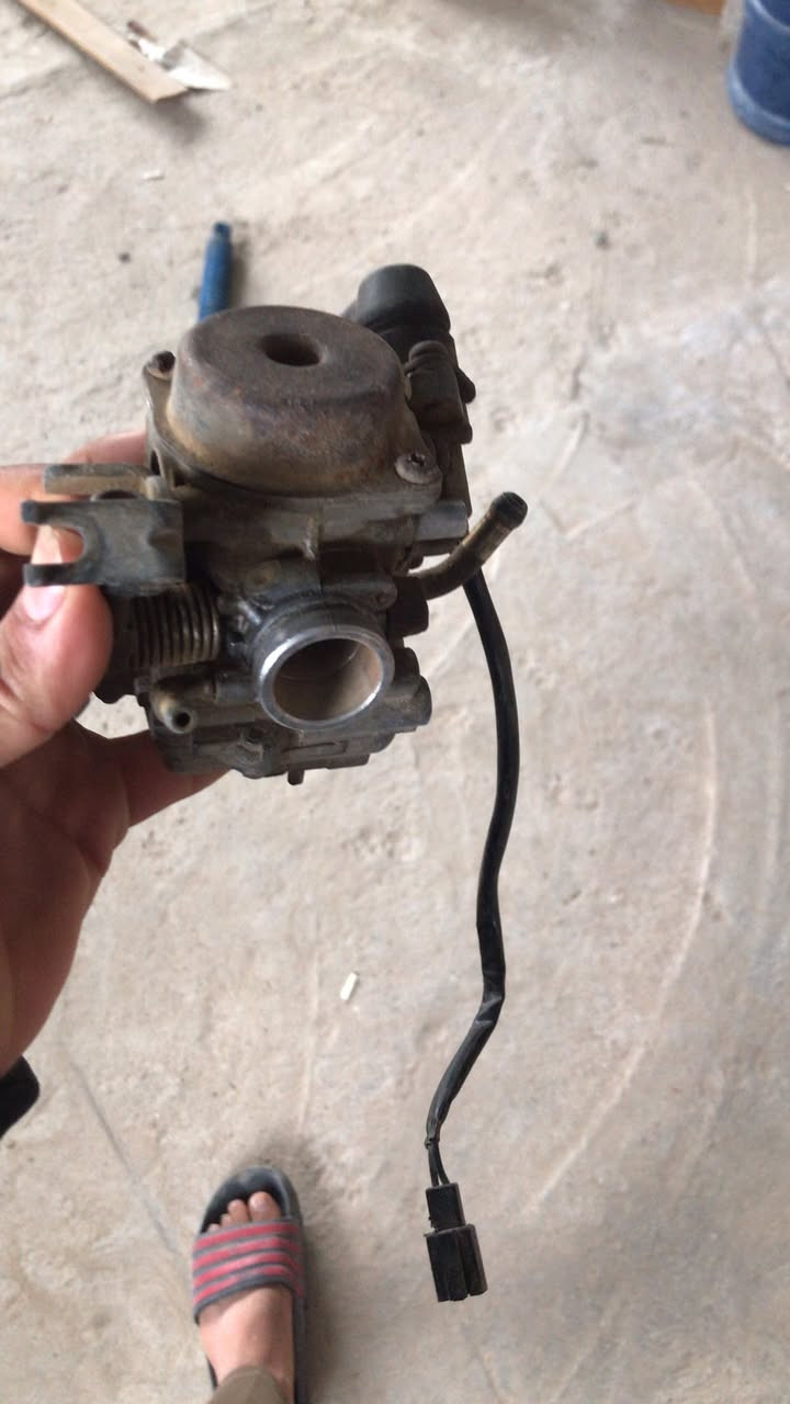 سلام عليكن كابريتر بلاديه  شغاله عل فحص السعر١٥ يريدهه يجي خاص


**إذا كنت صاحب هذا الإعلان وتريد حذفه لأي سبب، رجاءا أرسل رسالة إلى الدعم الفني**