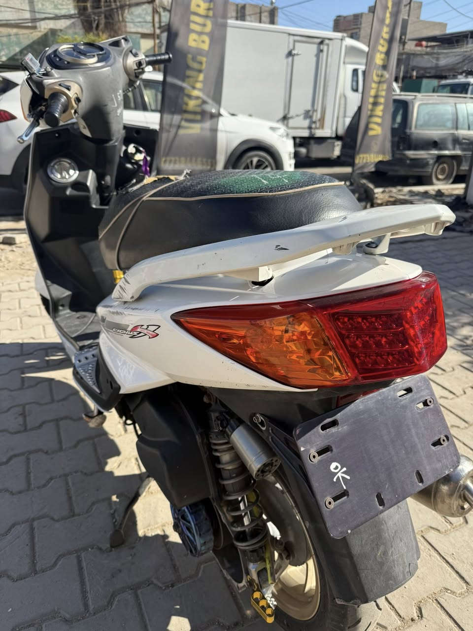 سلام عليكم
دراجه سكنس فحل
لبيع او مروس 
شلع ومعدل 
بيه تزويد كبال عيونك
سعره مليون ٨٠٠ قفل 
مو شراي لا يتعبني 
رقم:***********
