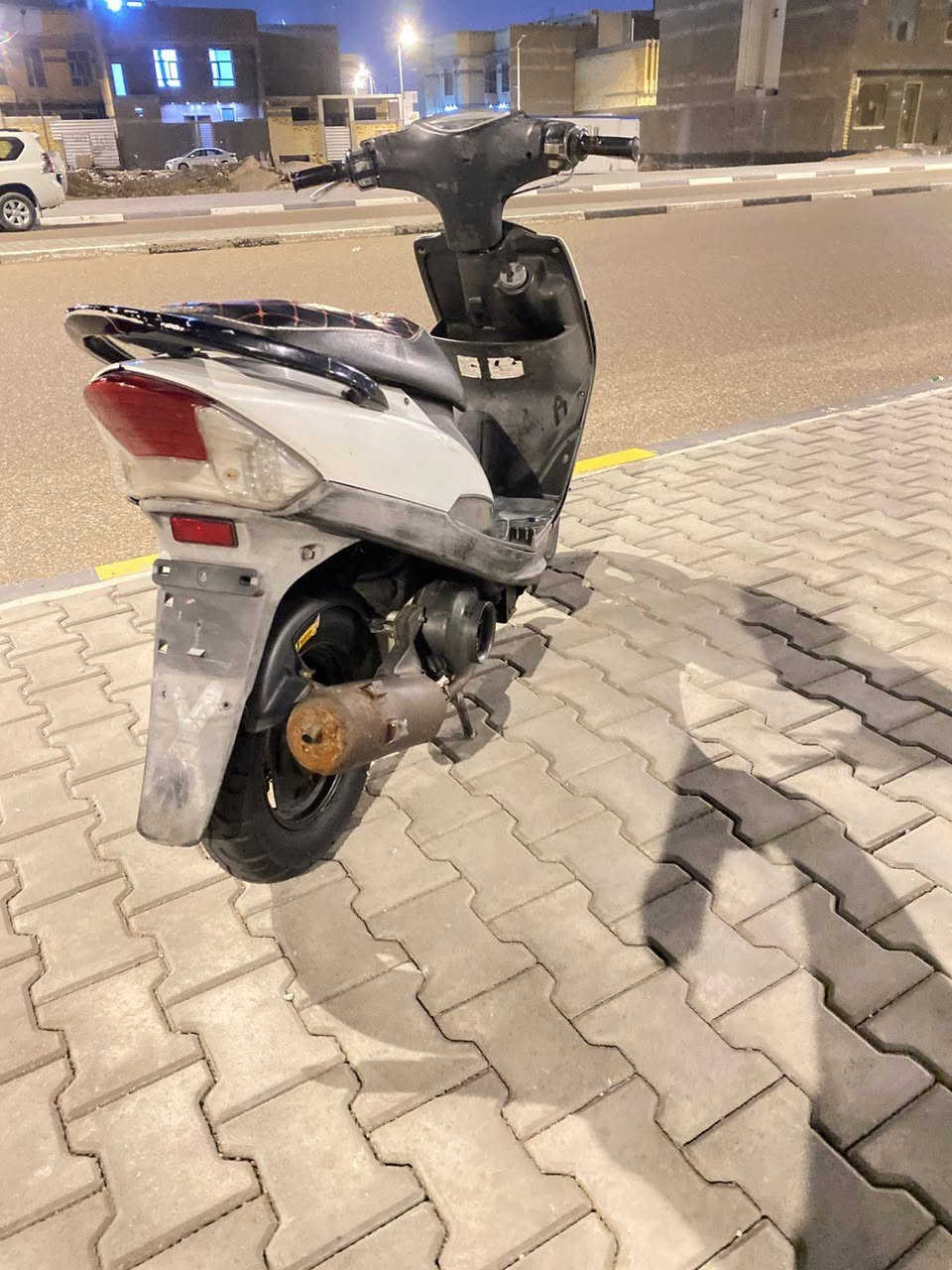 ماكس عدلة للبيع الدراجة نضيفة اي نقص ما بيهة كاملة بلادية كلهة ختم واحد وية المكينة السعر ٧٥٠ وبيهة مجال الغنوان البصرة ياسين اخريبط رقم الهاتف ***********
