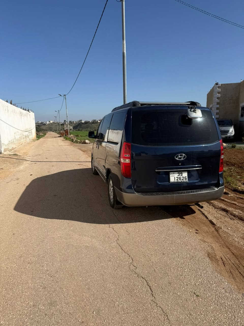 هونداي قراند H1موديل ٢٠٠٩  ماتور ٢٥تيربو ديزل قير عادي فحص ٢جيد ٢قصعات بدون ملاحظات سعر ٥٤٠٠ والله يبارك لصاحب النصيب 
التواصل ٠٧٨٨٤٤٤٥٠٩


**إذا كنت صاحب هذا الإعلان وتريد حذفه لأي سبب، رجاءا أرسل رسالة إلى الدعم الفني**