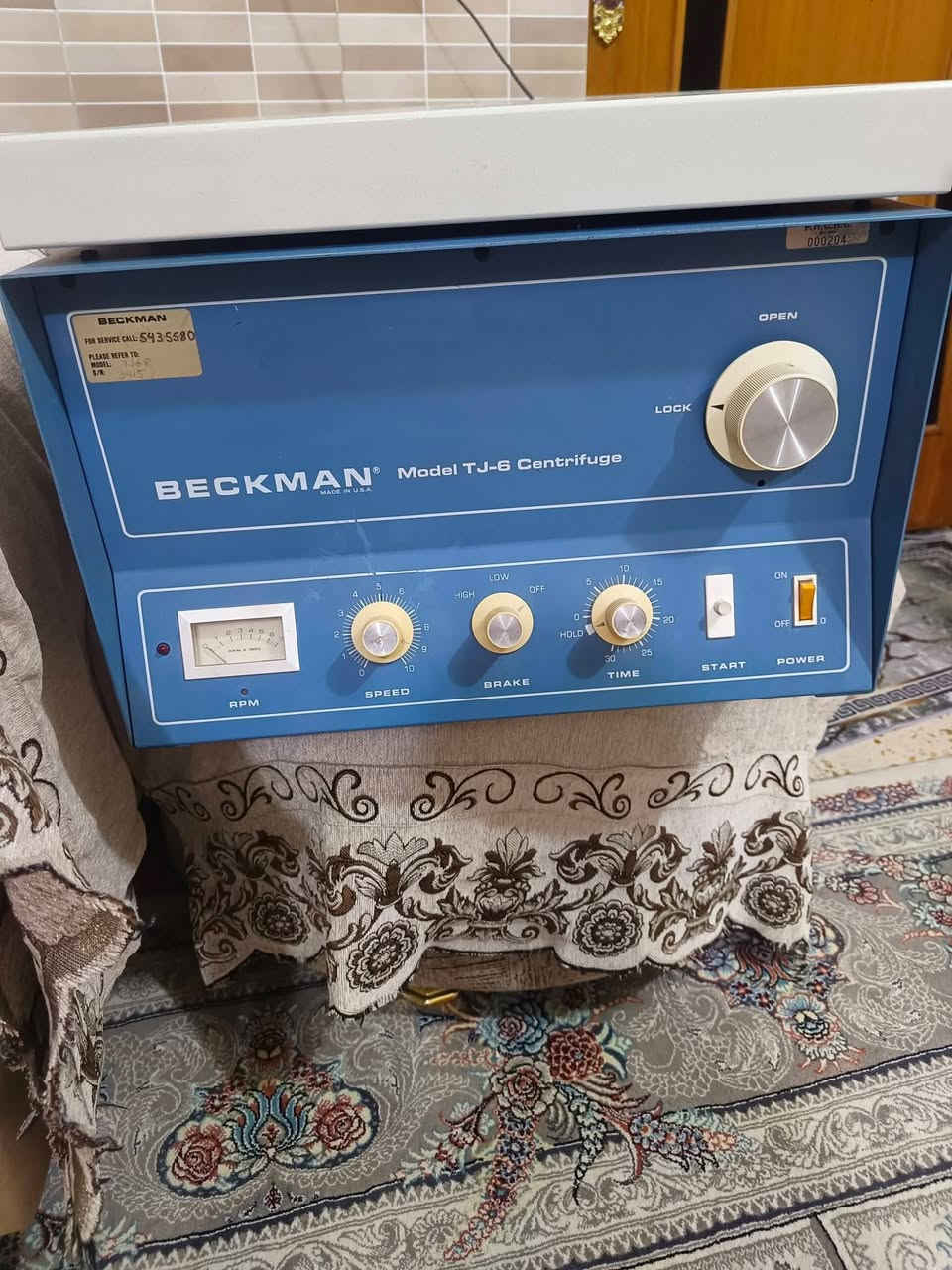 السلام عليكم ....يتوفر اجهزه سنترفيوج ومايكروسنترفيوج زمن منشأ رصين 
١.جهاز سنترفيوج  امريكي المنشا Beckman coulter ضخم جدا يحتوي عل أكثر من ٤٠ تيوب   بسعر ٨ ورقات 
٢.سنترفيوج ١٢ تيوب بسعر ١٥٠ الف 
٣.سنترفيوج صيني المنشا ٦ تيوب بسعر ١٥٠ الف 
٤.مايكروسنترفيوج كوكوسان ياباني غني عن التعريف بسعر ٣٥٠ دولار 
٥.مايكروسنترفيوج  تايواني بسعر ٢٢٥ الف 

التوصيل مجاااااااااااني لجميع المحافظات وشرط الفحص
للاستفسار الاتصال عل الرقم *********** التوفيق للجميع أن شاء الله

