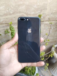 ايفون ايت بلاس  ذاكره 64🔋75شحن فول الله شاهد  بوبجي 60فريم عل HDRسلس ج...