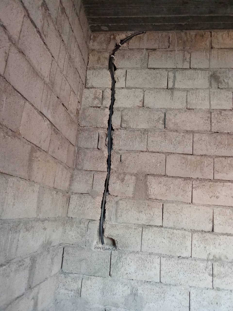 تم الحمدلله حفر بيت نزالات كهرباء في ناحية الكرابله على مكينة ودريل مواعيد مضبوطة ودقة في العمل بأسعار مناسبة الي  عنده حفر نزالات كهرباء يتصل على الرقم ***********
