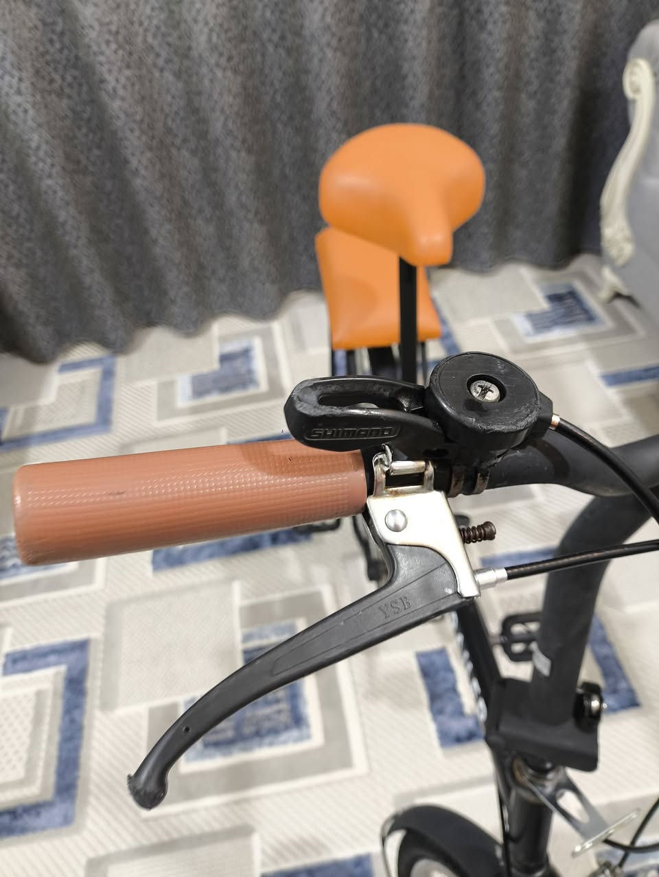 بايسكل حجم ٢٠ الطباكي ياباني ٧نمر كش نضيف السعر ١٠٠ وبي مجال شويه


**إذا كنت صاحب هذا الإعلان وتريد حذفه لأي سبب، رجاءا أرسل رسالة إلى الدعم الفني**