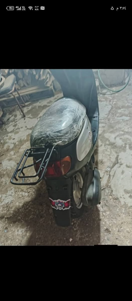 ماطور خمس زروف مومفتوح سعر400 وبيه مجال محرك  تطلع مكان موصل جانب الأيمن ***********
