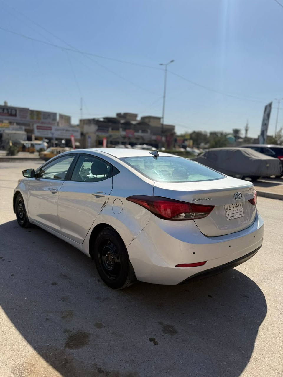 للبيع هونداي النترا 2016 وارد امريكي رقم بغداد  🇮🇶
صور الحادث  بلمنشور 📸📸

محرك 1800 دوش 

كير ومكينة مكفول

تبريد تدفئة

ايرباك سليم

شاشه وكامرة تحكمات 
السعر 103 بيها مجال
 العنوان بغداد  رقم ***********
