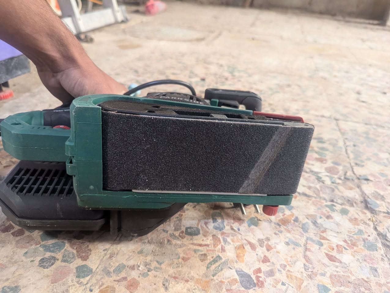 سنفرة Parkside أصلية، قوية وعملية للنجارة والحدادة، الجهاز نظيف وجاهز للعمل. الموقع: البصرة/الزبير." السعر 25 متوفر عدد 4


**إذا كنت صاحب هذا الإعلان وتريد حذفه لأي سبب، رجاءا أرسل رسالة إلى الدعم الفني**