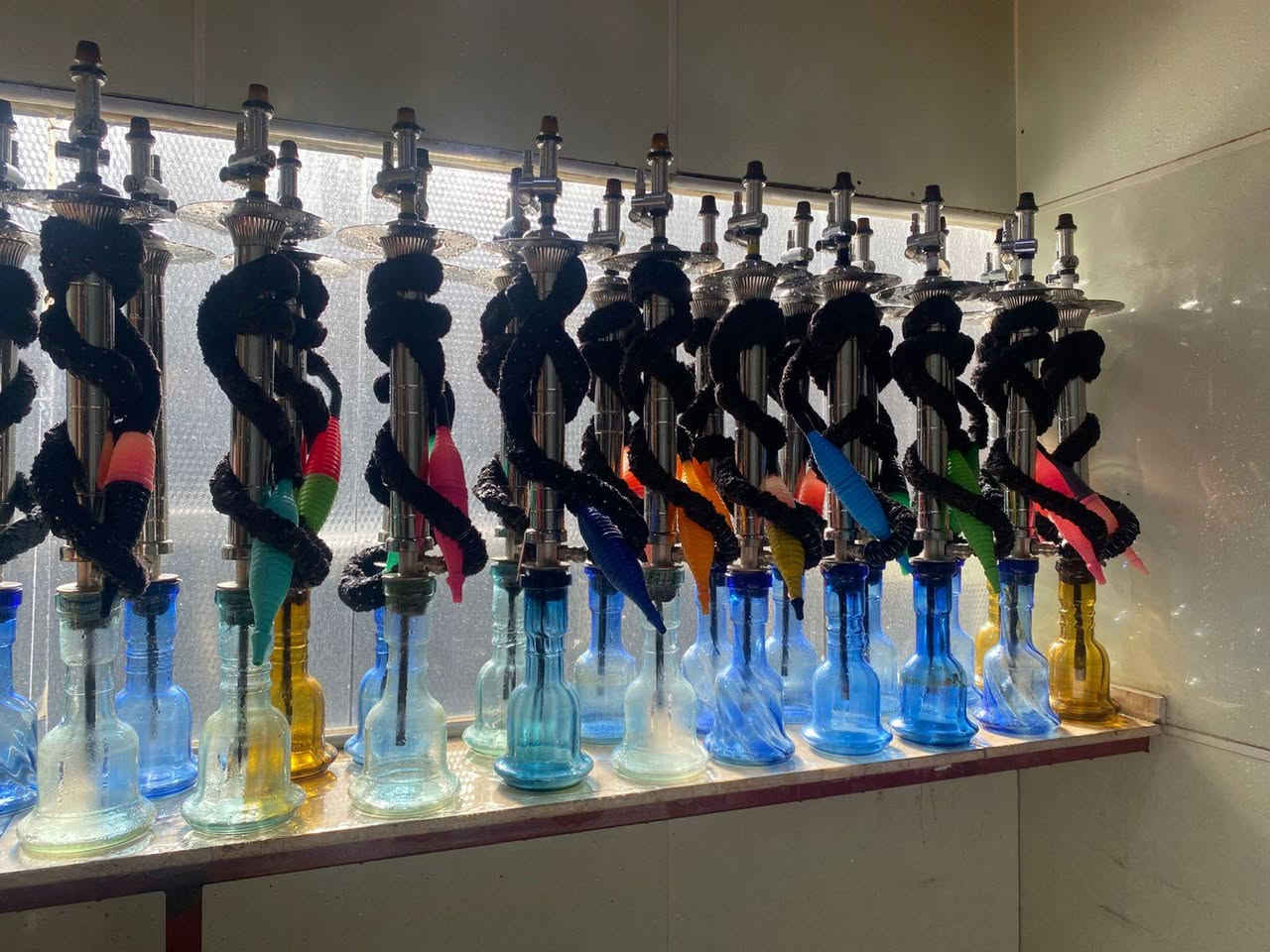 السلام عليكم
نراكيل طه موديل 24  للبيع كاملة 
العدد ٢٠
السعر ١١٠ وبيها مجال للطيبين 
البيع عدد كامل 
المكان سامراء 
التواصل :***********
