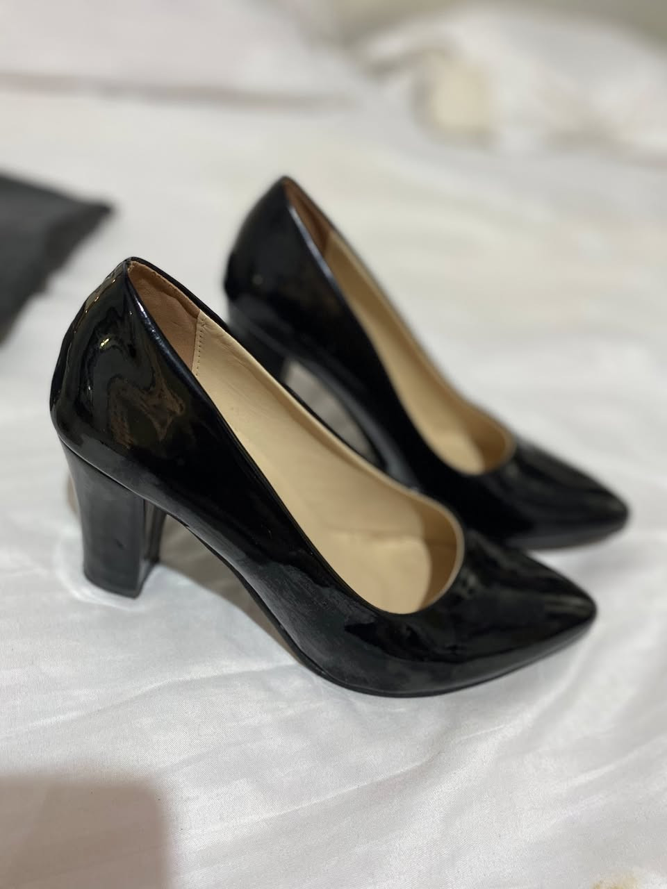 للبيع


**إذا كنت صاحب هذا الإعلان وتريد حذفه لأي سبب، رجاءا أرسل رسالة إلى الدعم الفني**