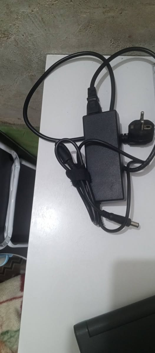 حاسبه للبيع سعرها 40 وبيها مجال


**إذا كنت صاحب هذا الإعلان وتريد حذفه لأي سبب، رجاءا أرسل رسالة إلى الدعم الفني**