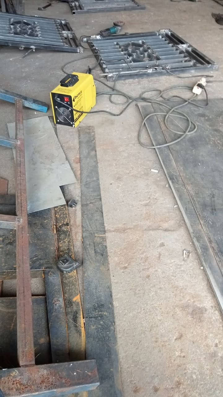 تحتاجون حدّاد داخل بسماية؟
حدادة متكاملة بكل أنواع الشغل
شغل متين ✨ قياس دقيق ✨ تسليم بالوقت
نشتغل حسب الطلب وبأسعار تناسب الكل
داخل بسماية وخارجها
حدادة الرحمنَ بسماية


**إذا كنت صاحب هذا الإعلان وتريد حذفه لأي سبب، رجاءا أرسل رسالة إلى الدعم الفني**