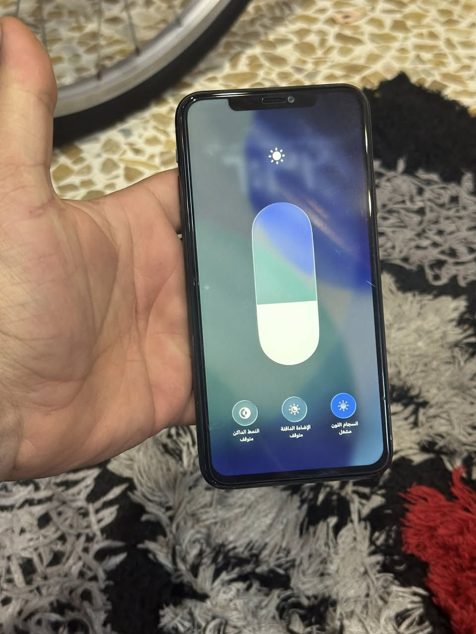 آيفون ١١ برو ماكس
٢٥٦ تك سيمكرت بطاريه ٧٤ 
مستبدل شاشه جي اكس وفيس إيدي شغال 
سعره ٢٣٥ بي مجال بسيط
شراي اتصل 
***********
