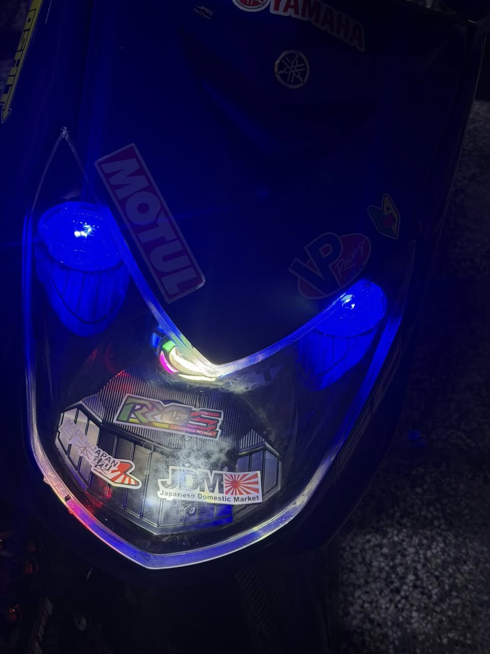 سلام عليكم سكنس فحل نوزل مكينه مامعروفه شكد لبيع او مراوس حسب قناعه  *********** بغداد جديده دراجه متعوب عليه ميحتاج اسولف هيه تحجي على روحه دراجه نقصه وحيد الدشبول عطلان
