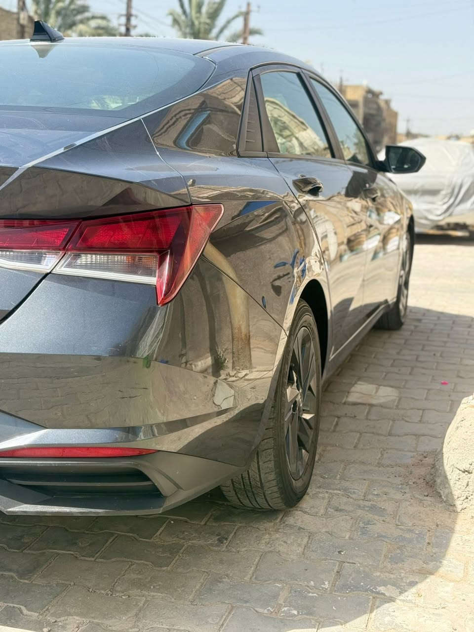 السلام عليكم النترا 21
وارد امريكي
محرك 2000 دوش
ماشية120 مايل 
محرك 2000
كير AT
مواصفات 
رادار جانبي
رادار امامي مع تحديد مسار وقياده ذاتيه
شاشه كار بلي مع كامره خلفيه
بريك تلقائي عند الرجوع للخلف
حادث امريكا موضح يمك بل صور

السعر 128 وبيها مجال 
مكاني بغداد 
الاسفسار اكثر 
***********
