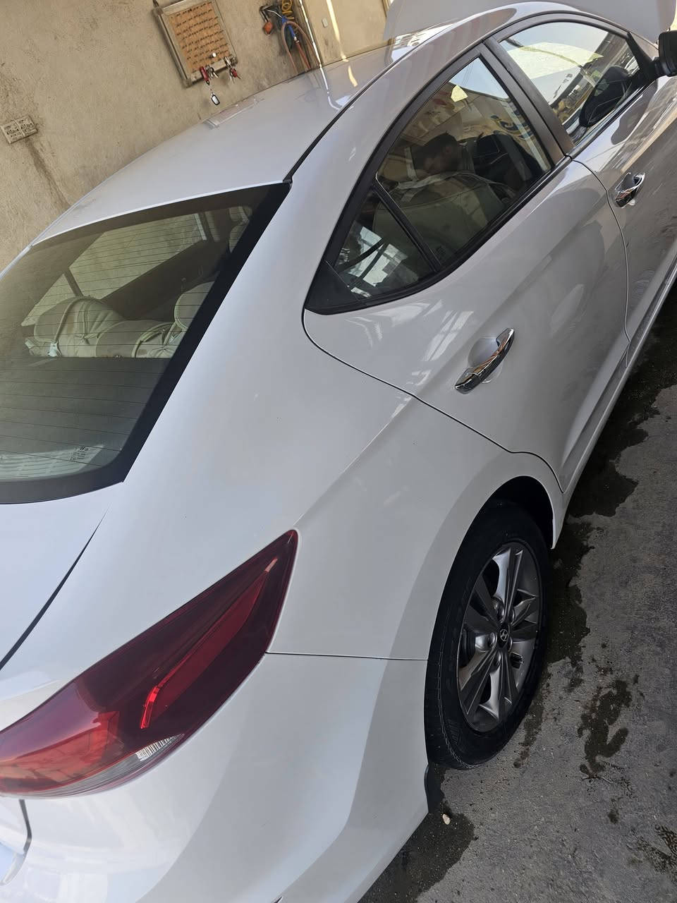 خليجي ١٧ فول مواصفات محرك ٢٠٠٠ دوش فتحه بصمه تشغيل عن بعد ترحيب عند الاقتراب اشاير بلمري اربعة انظمه قياده  تبريد قطعتين ماشيه ١٣٥ رقم بابل السيا ه بأسمي مكاني بابل 
البنيد مبدل وكاله والدعاميه الاماميه والخلفيه والباقي موضح بلصور السياره تخبل استخدام بيت 
السعر ١٣٥ بيه مجال حك الجيه


**إذا كنت صاحب هذا الإعلان وتريد حذفه لأي سبب، رجاءا أرسل رسالة إلى الدعم الفني**