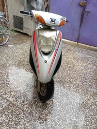 شباب دراجه بريز للبيع مكينه مامفتوحه واي تنقيص مابيها تشتغل سلف هندر ك...