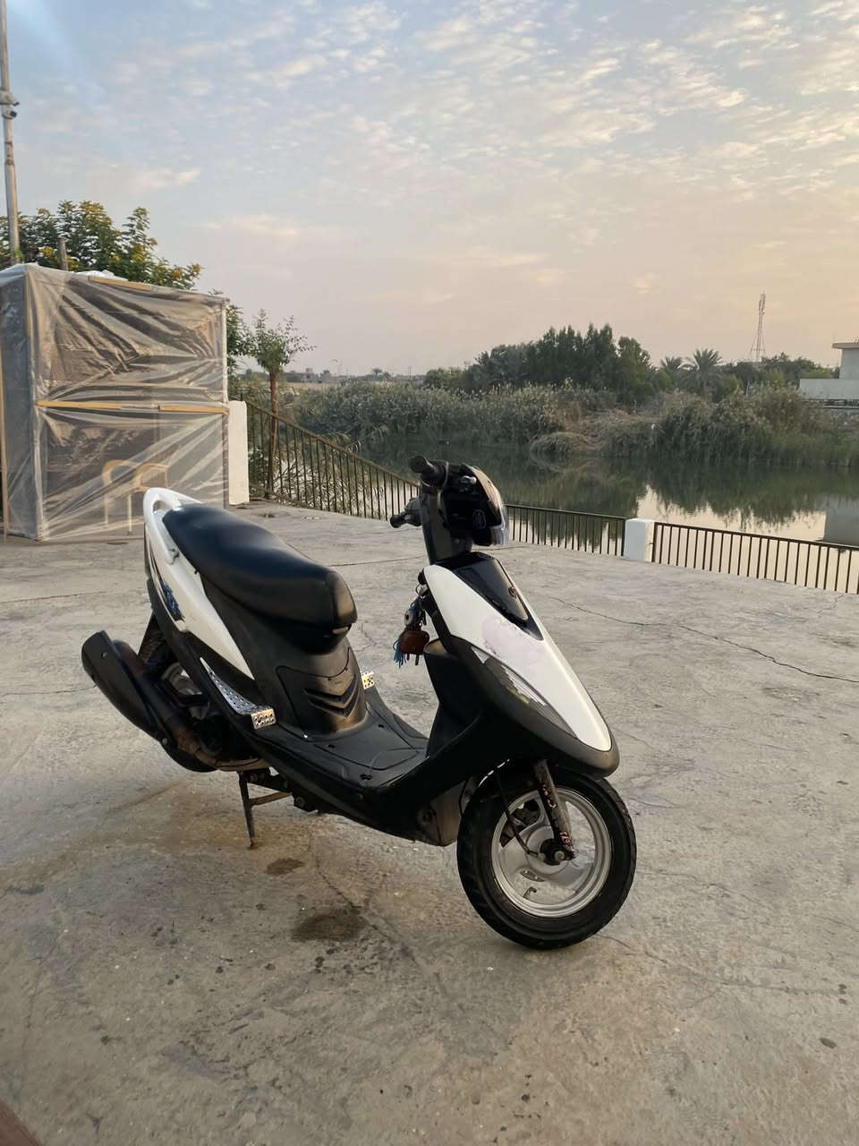 السلام عليكم ماكس للبيع نكره سلف كل شغال بيها ب٨٠٠ مجال بسيط وبيعها مستعجل كلش ***********
